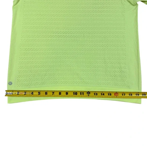 lululemon‎ Women's Seamless Long Sleeve Top Neon Green Est 6 Athleisure Gym Run - Picture 7 of 8
